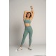 Brassière yoga Kamila verte pour mobilité et confort